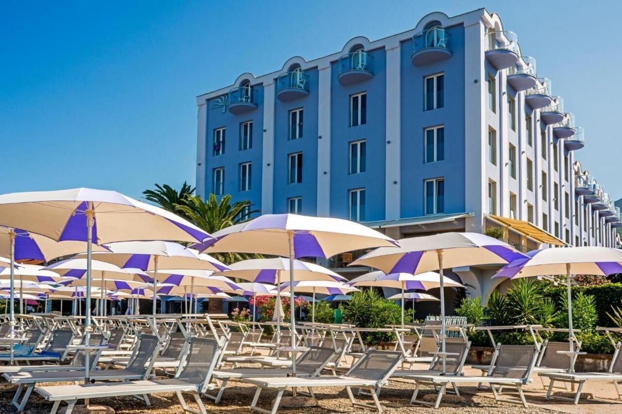 Hotel Palma Tivat Exterior photo