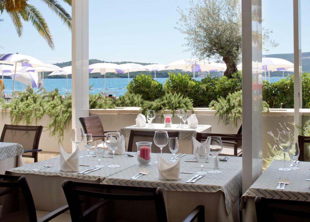Hotel Palma Tivat Exterior photo